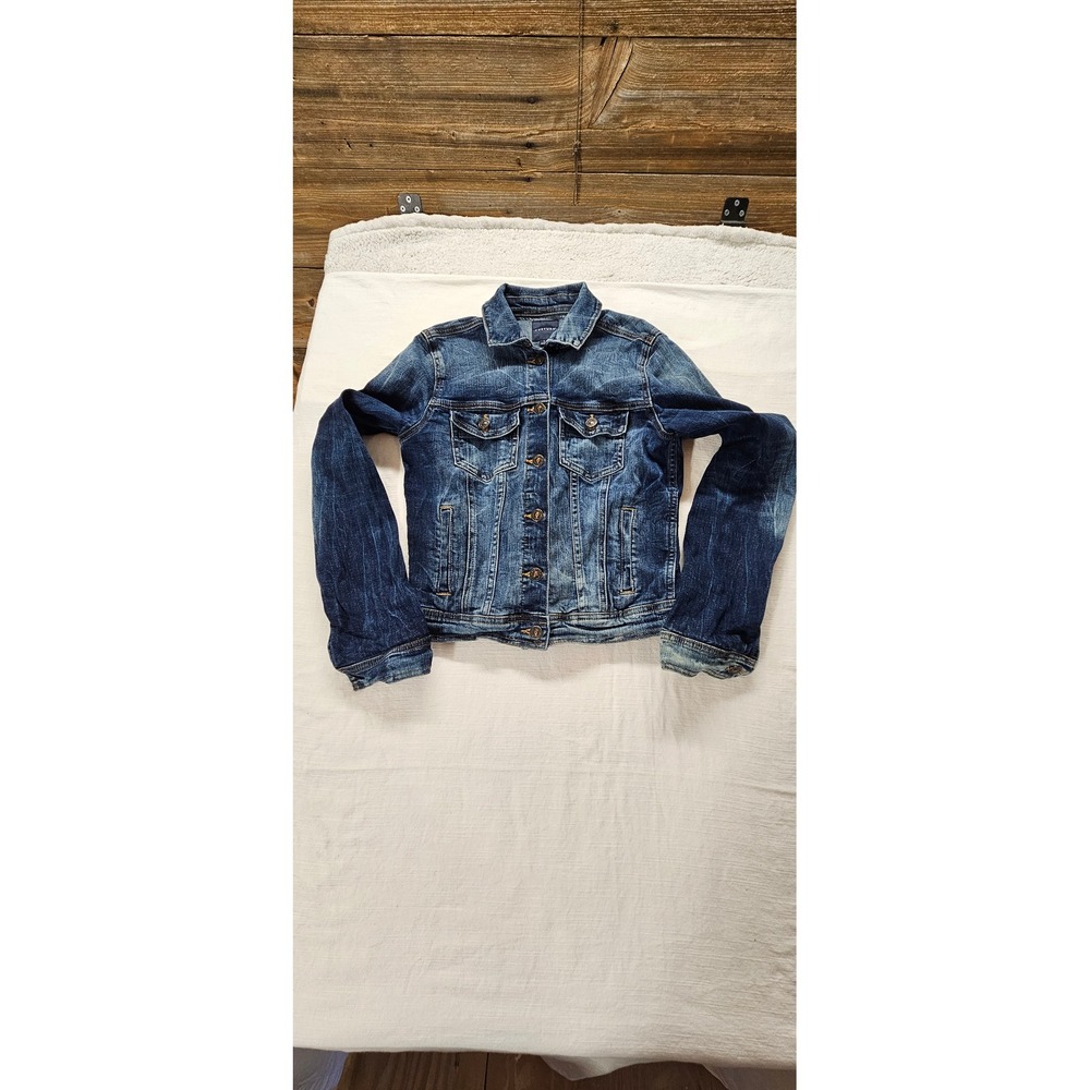 JustUSA Womens Small Blue Denim Jean Jacket Button Front Classic Indigo Wash